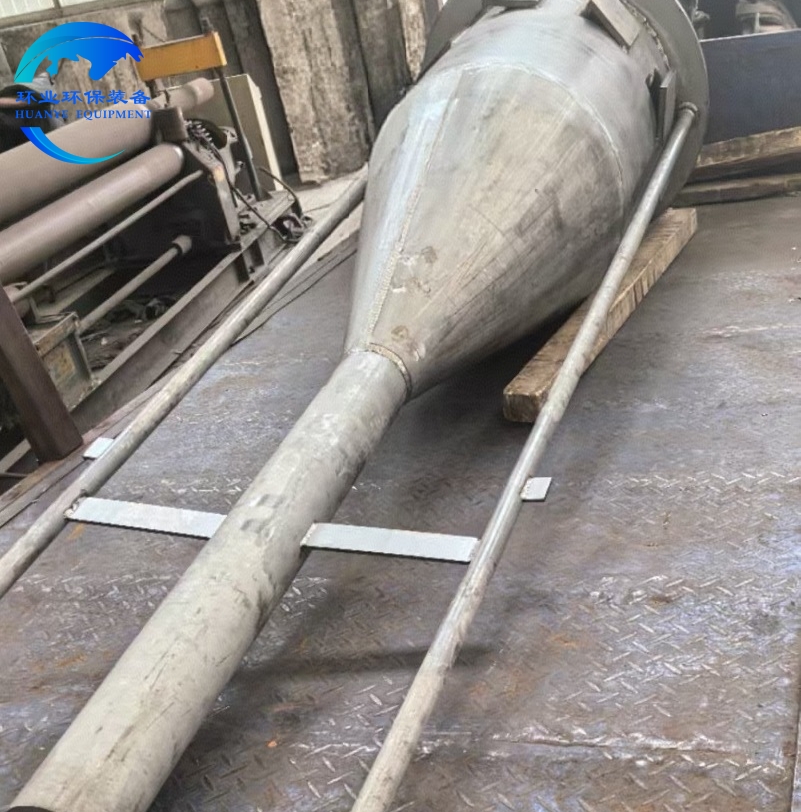 河南不銹鋼旋風除塵器在工業(yè)領域中的高效除塵