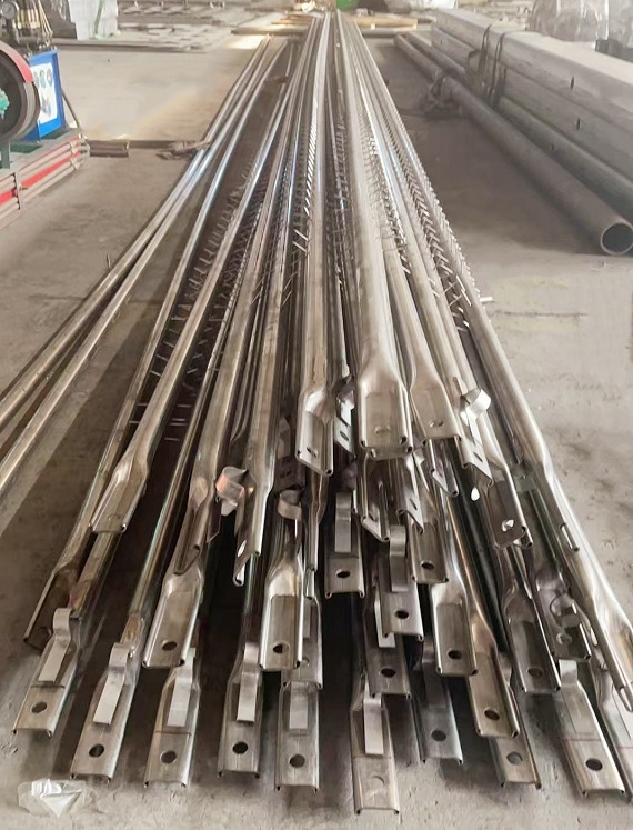 1765184042319421.jpg 陰極線19.jpg